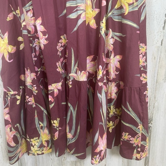 TORRID Midi Poplin Tiered Skirt Size 2X Floral Pockets Pull On - Picture 5 of 11